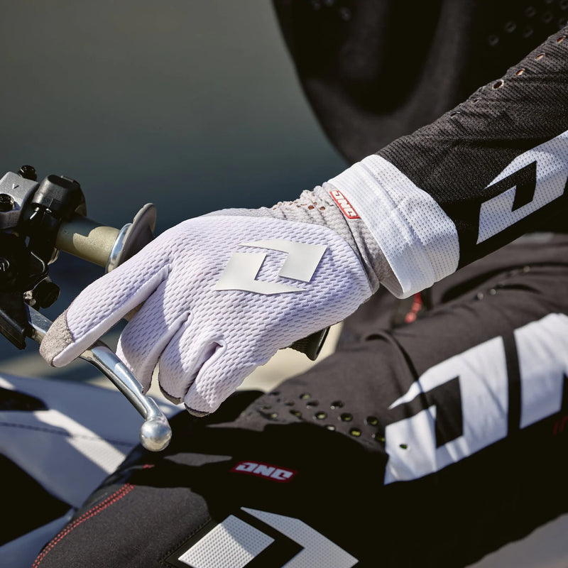 One Industries V-197 Gloves