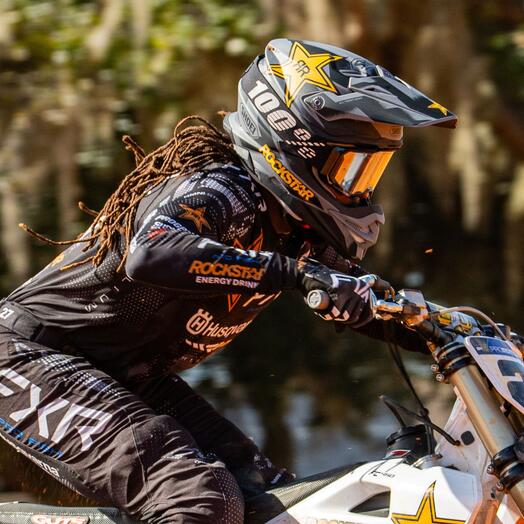 Shoei VFX-EVO STEWART MS27 Helmet