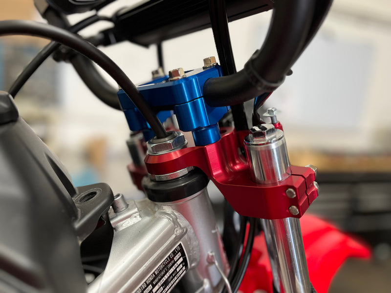 Pro Circuit Top Triple Clamp w/ Bar Mount - CRF110